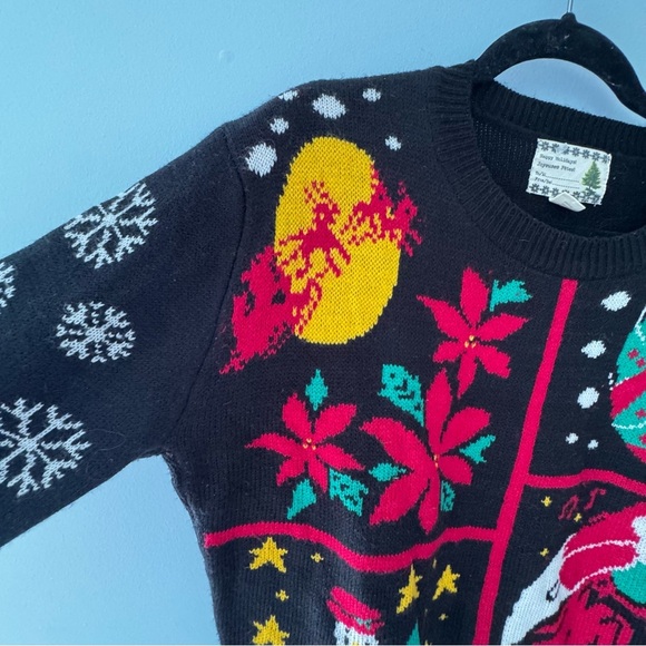 Vintage 80s HappyHolidaysChristmas Sweater Festive Knit with Snowman, Wreath - Picture 2 of 6